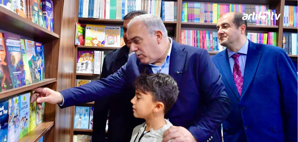 Yayıncılığın Kalbi Yeniden Cağaloğlu’nda Atıyor: Kitapçılar Sokağı Açıldı