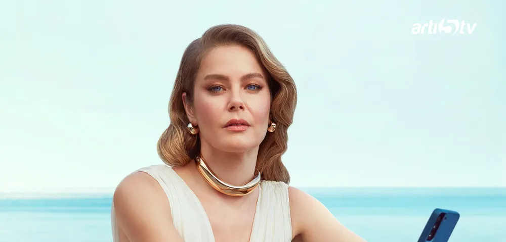 Burcu Biricik İstanbul’u Sildi! Kızı Luna İçin Radikal Karar: Ayvalık’a Yerleşti, Otel Açtı