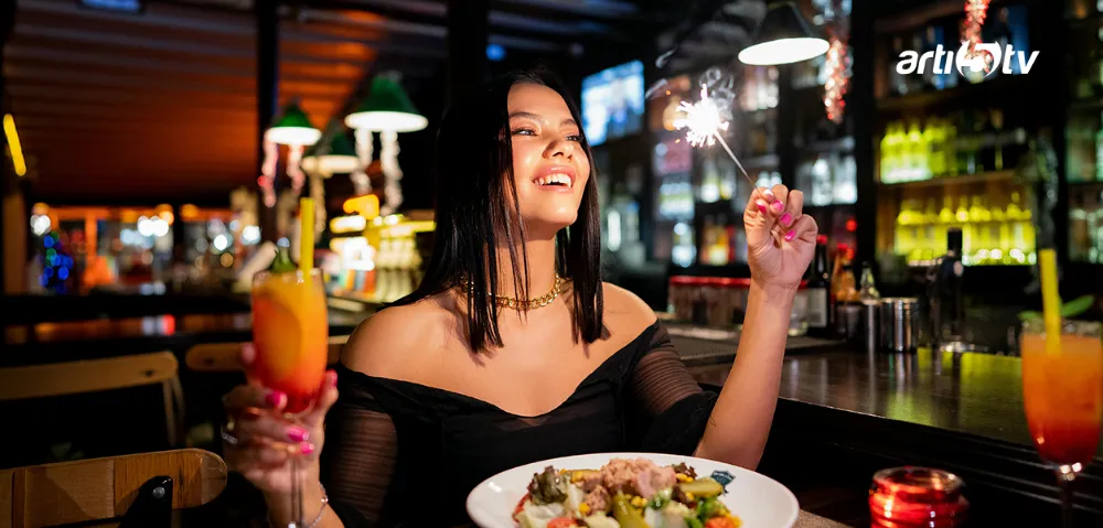 Restoranlarda Devrim! Masa Ücreti Tarih Oldu