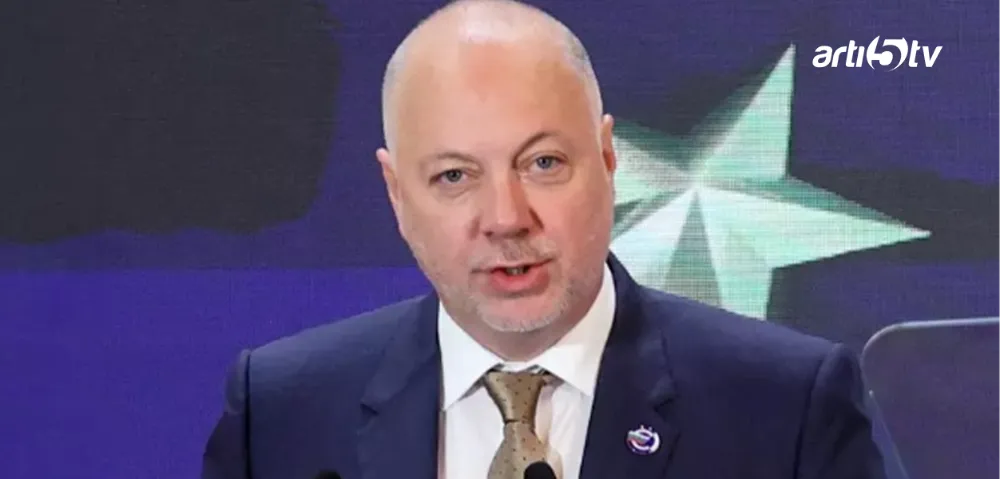 Komşuda İç Kriz İstifa Getirdi!