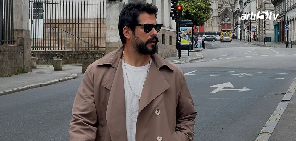 Burak Özçivit Rusya’yı Salladı! Halk Oylamasında “Kral” Unvanını Kaparak Gündemi Fethetti