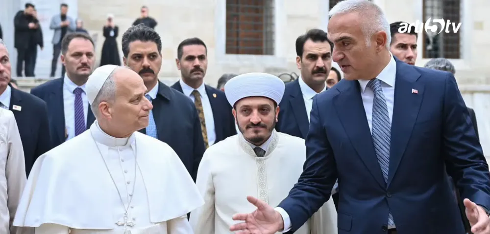 Bakan Ersoy’dan Turizmde Büyük Vizyon: “Türkiye Artık Oyunun Kurucusu”