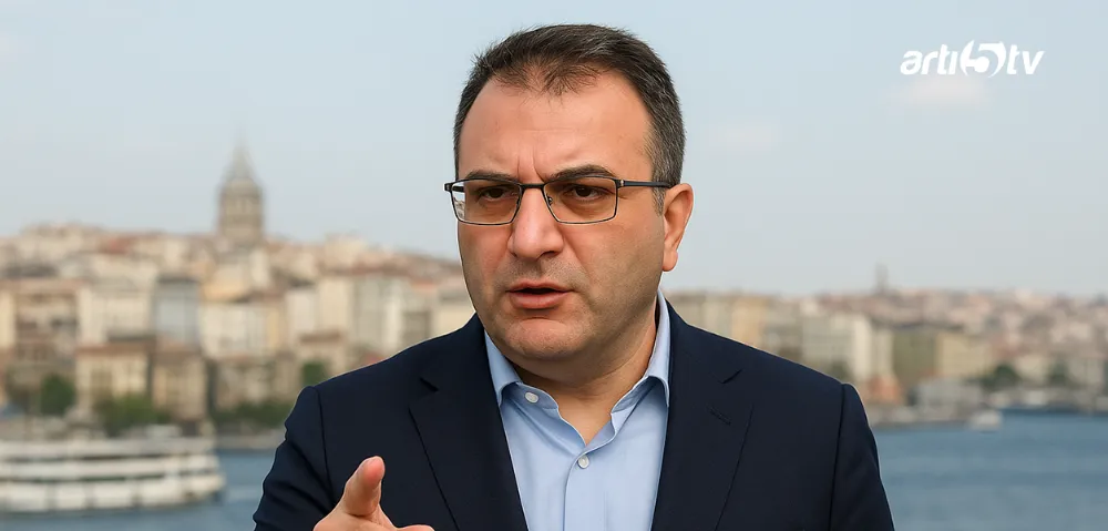Cem Küçük’ten Çarpıcı İddia: İBB Soruşturması Tatil Beldelerine Sıçrayabilir